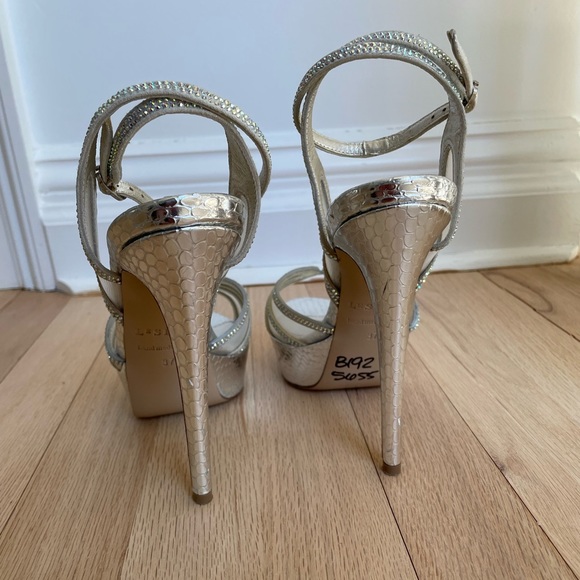 $1350 stunning Le Silla rhinestone heels platform sandals mesh crystal silver - Picture 5 of 7